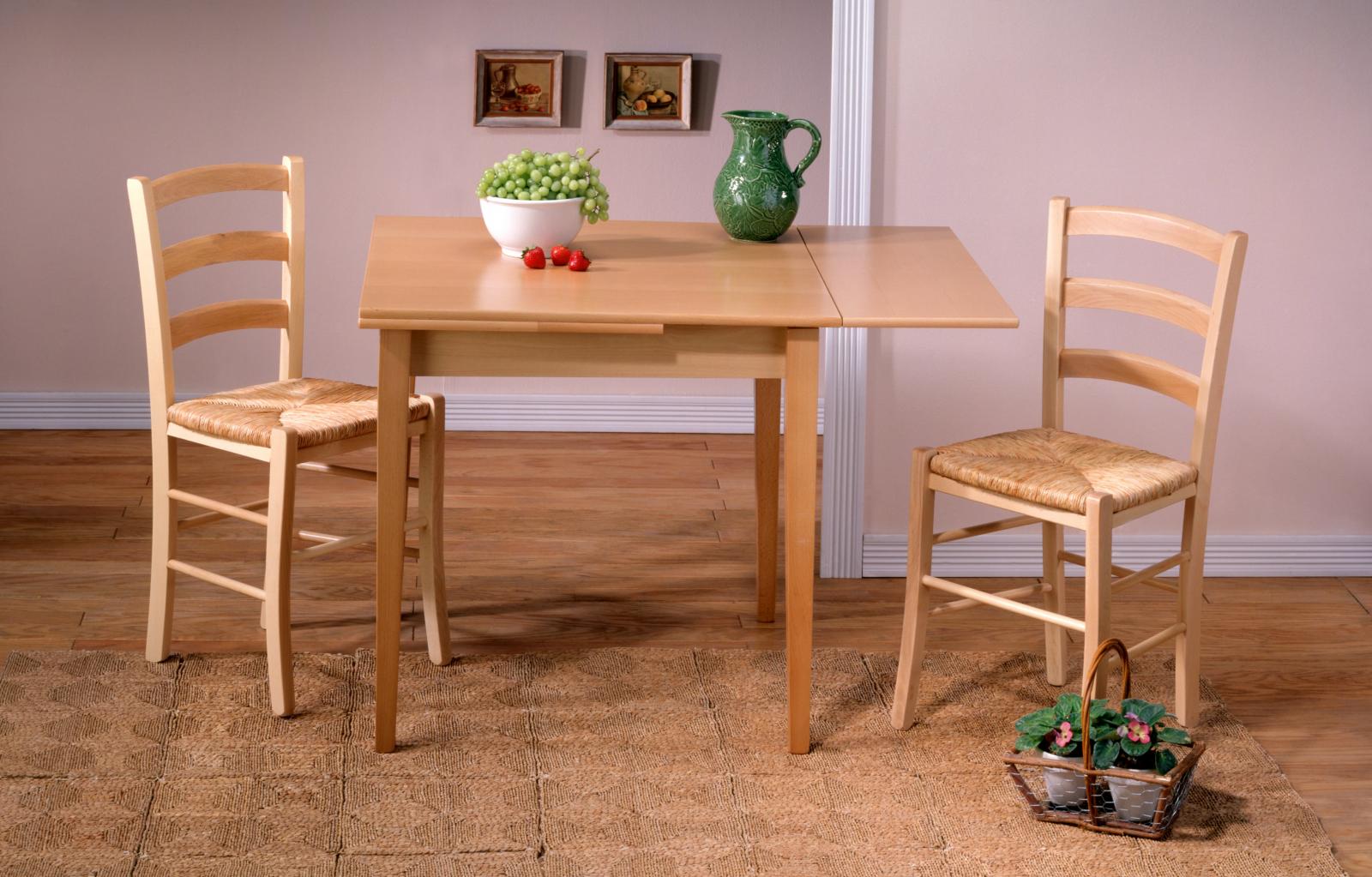 З стола. Стол кухонный. Деревянный стол на кухню. Деревянные столы и стулья для кухни. Стол кухонный деревянный.