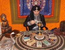 Fortune telling on Indian spiritual cards