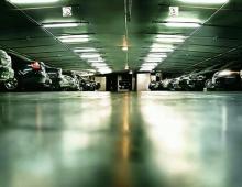 ズベルバンクのガレージまたは駐車スペース用の住宅ローン ガレージ購入のための優先ローン